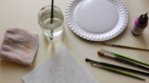 3. Das Mandala mit Akrylfarben zum Leben erwecken (Teil 1)